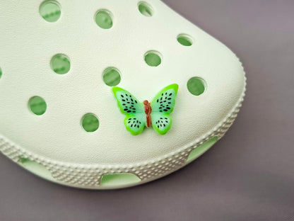 Frucht Schmetterling Clog-Anhänger