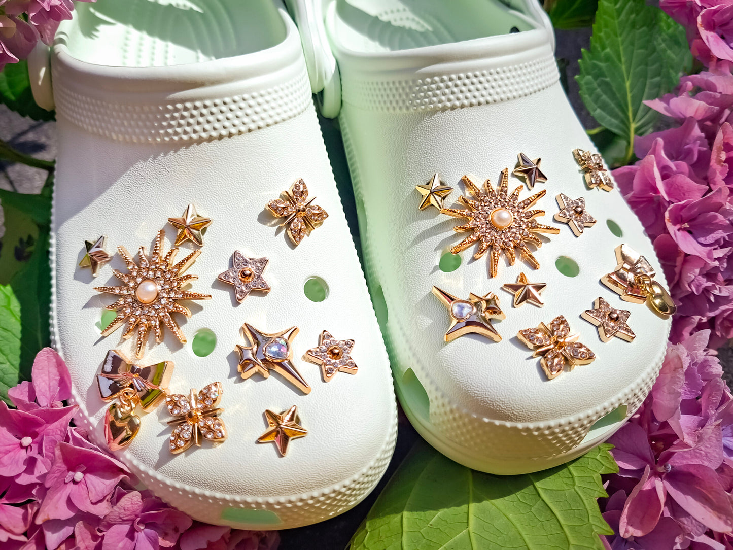 Gold Stars Clog Charms 18pc Set