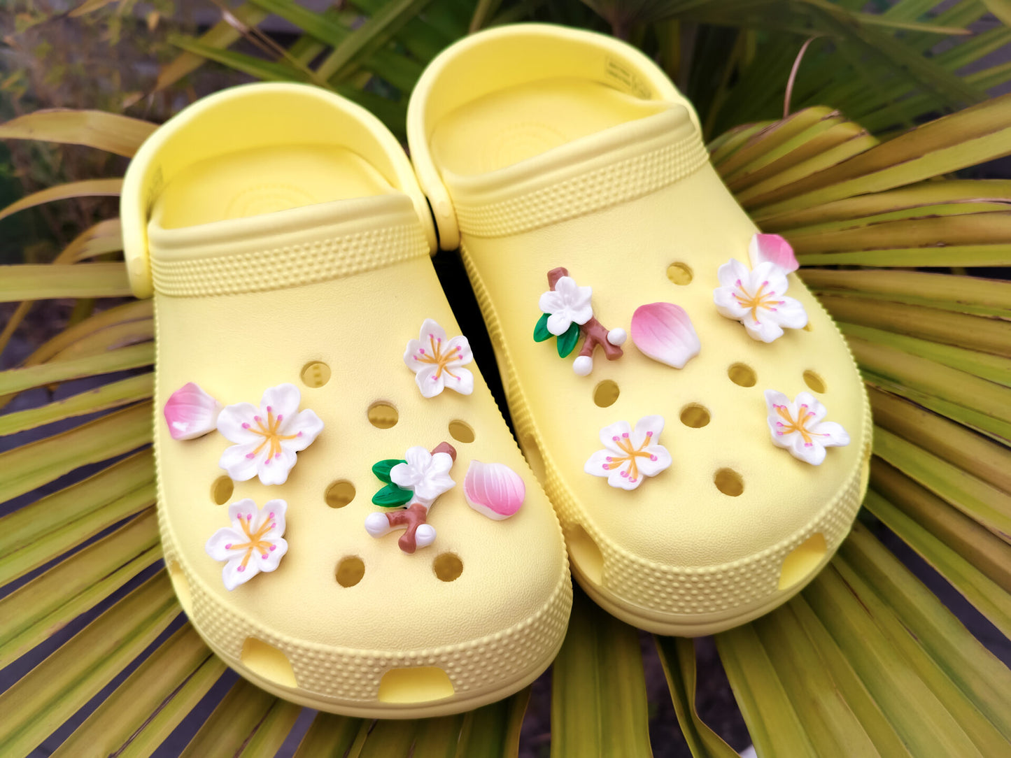 Cherry Blossom Clog Charm 12pc Set