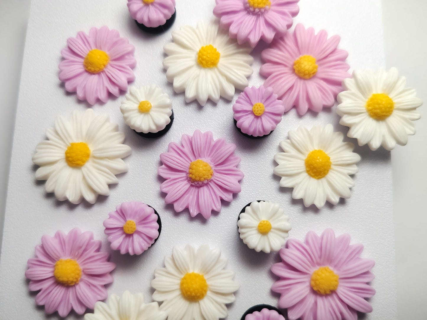 Wildflower Clog Charm 18pc Set