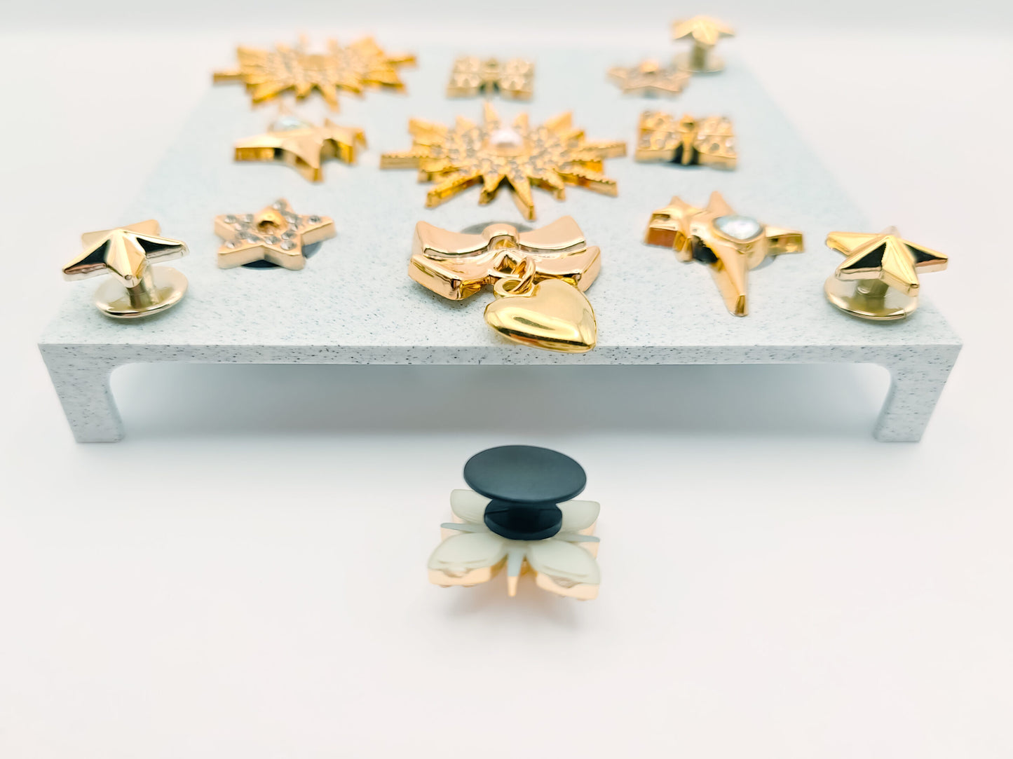 Gold Stars Clog Charms 18pc Set