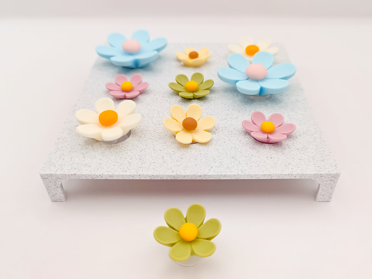 Blaubeer-Blumen-Clog-Anhänger 10er Set