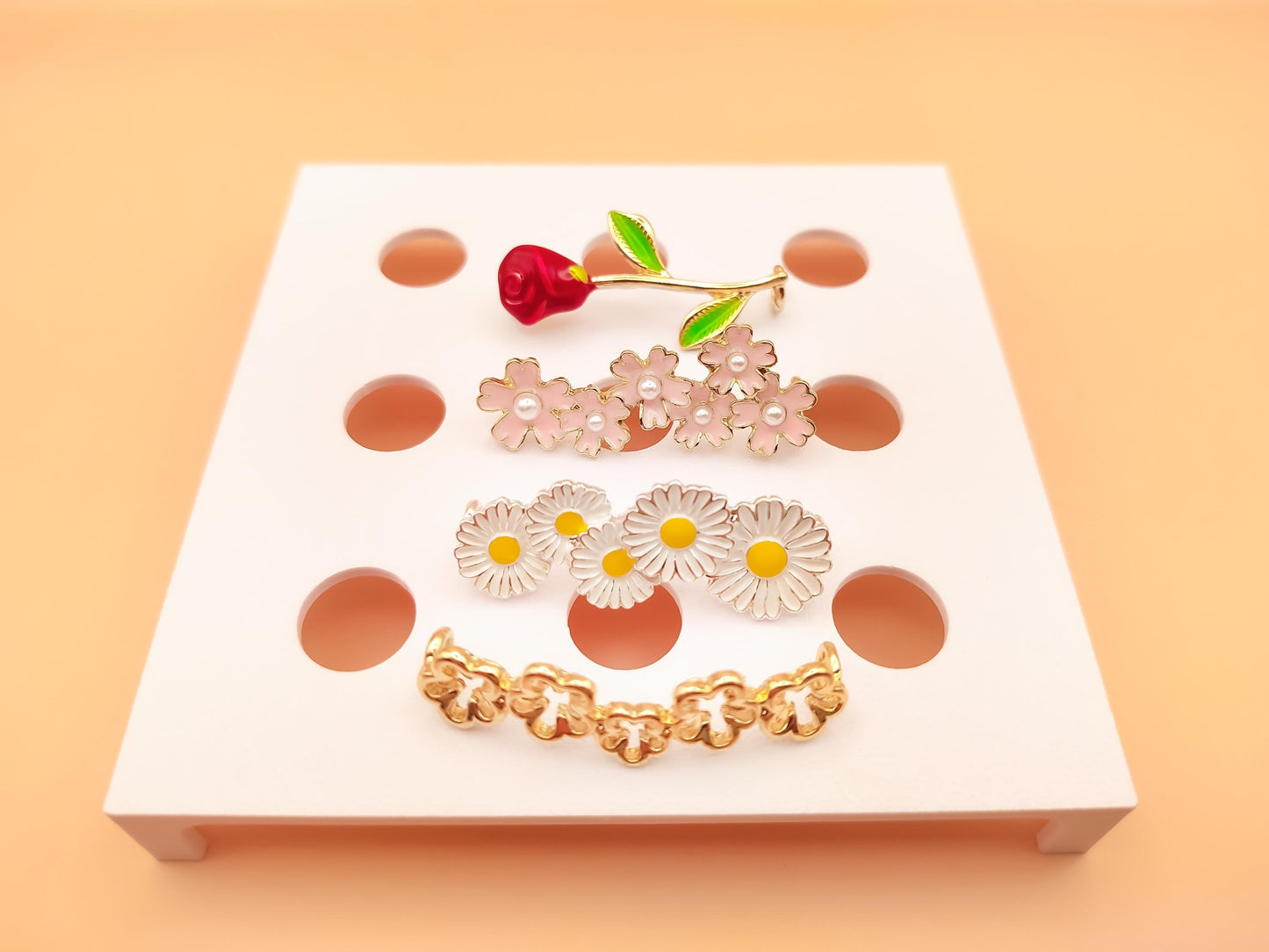 Shoelace Jewelry Clips 4pc Set