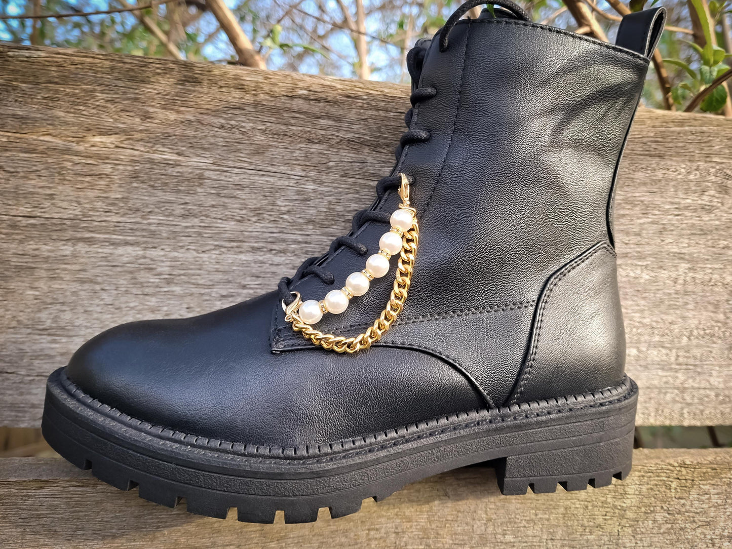 Gold Pearl Shoe Chains 2pc Set