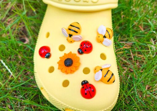 Spring Critters Croc Charms 7pc Set
