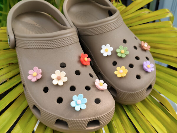 Daisy Flowers Croc Charm 10pc Set