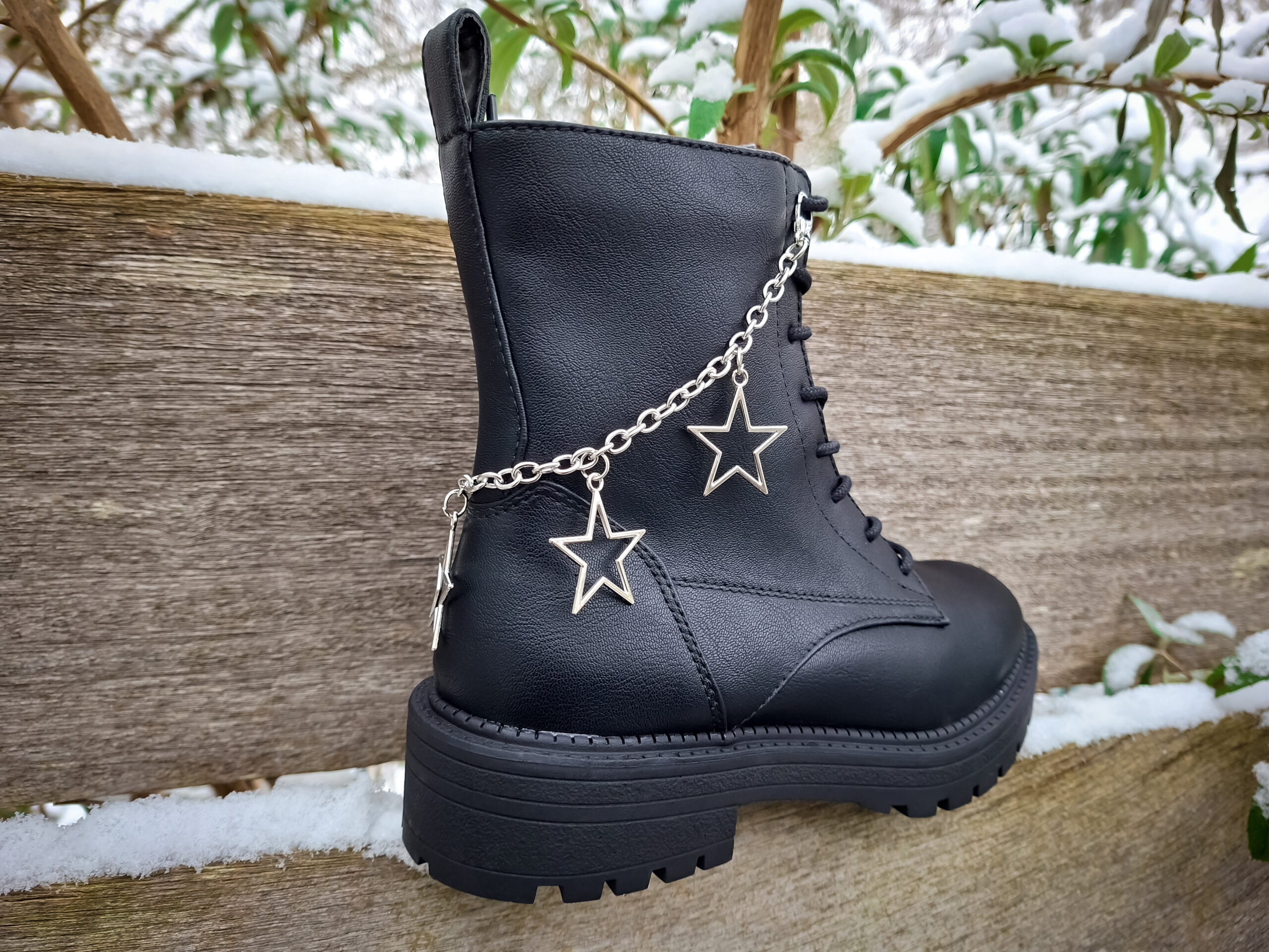 Silver Star Shoe Chains 2pc Set